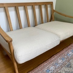 北欧インテリア　2.5人掛けソファー　　