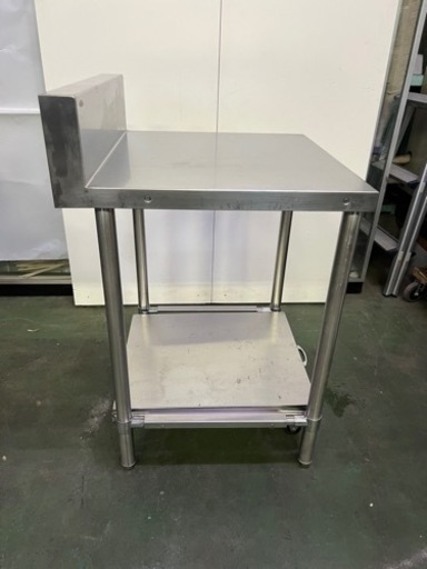 置き台付き作業台600x600x800(+105) 置き台付き作業台600x600x800(+105)