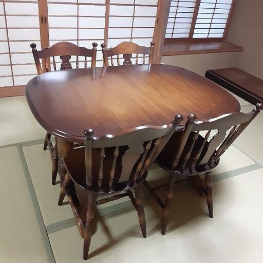 飛騨産業　伸長式　ダイニングテーブル\u0026チェア