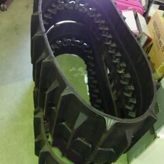 223　東日興産 コンバイン ゴムクローラー GM330X84X32 2本1セット