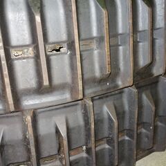 223　東日興産 コンバイン ゴムクローラー GM330X84X32 2本1セット