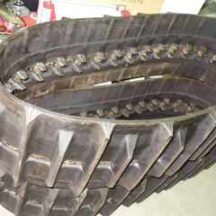 223　東日興産 コンバイン ゴムクローラー GM330X84X32 2本1セット