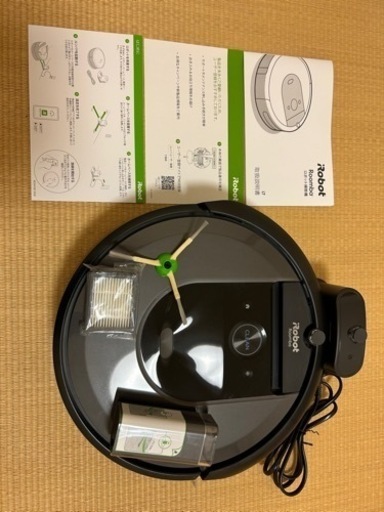【超美品】ルンバi7/ロボット掃除機（収納ケース付）　※期間限定で5,000円OFF（2.5万円→2万円）