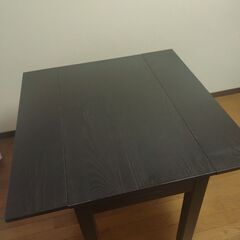 あげます：伸縮テーブル  IKEA