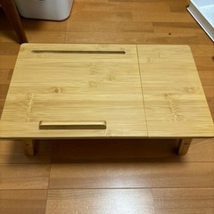 折り畳み　テーブル　未使用品
