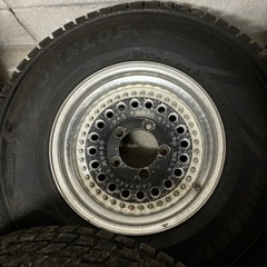 ジムニー等に 冬タイヤホイール付き 15インチ