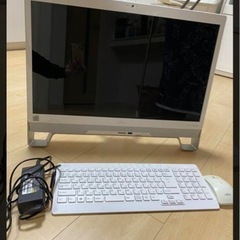富士通 デスクトップパソコン
