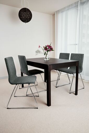 IKEA テーブル + チェアーセット