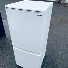 ♦️SHARPノンフロン冷凍冷蔵庫【2022年製】SJ-D14F-W