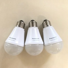 パナソニック　LED電球　3個　電球色