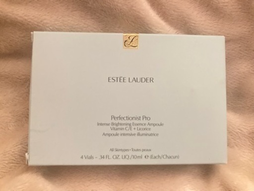 香水 estee lauder