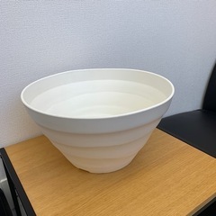 プラスチック鉢　鉢カバー