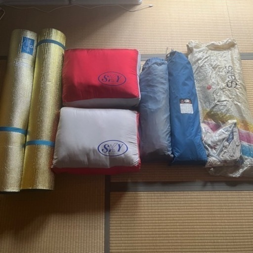 【キャンプ用品】テント、フライシート、寝袋×２、マット×２