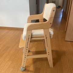 子供用椅子
