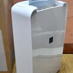 ●2022年製　数回使用(^^♪●シャープ　プラズマクラスター　衣類乾燥　除湿機　CV-L71　中古品●相模原　SHARP●