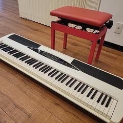 【椅子付き】　楽器 鍵盤楽器、ピアノ
