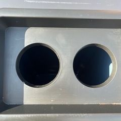 ジュースカップ　缶　ビン　回収ボックス