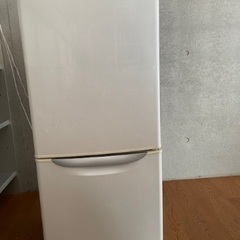 （家庭用）小型　冷蔵庫　135L 　ホワイト　