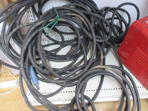 日動 DIGITAL-200 アーク溶接機 キャブタイヤ付 中古品 ケーブル二個