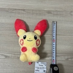 ポケモン　プラスルぬいぐるみ