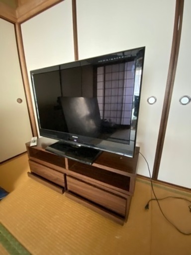 40インチ液晶テレビブルーレイ内蔵テレビボード付き\n