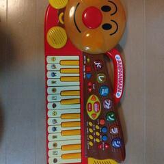 アンパンマンピアノ　知育玩具
