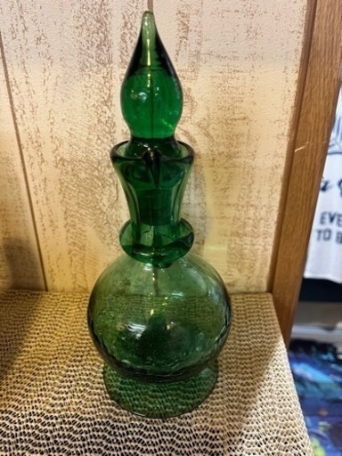値下げ！家具 ガラス製 水差し 緑色 エメラルドグリーン インテリア 