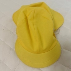 子ども園　保育園　黄色帽子
