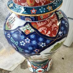 有田焼　金龍窯　博山作　飾壷