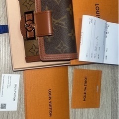 ルイヴィトン　LV 財布