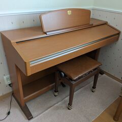 電子ピアノ　ヤマハ　クラビノーバ　CLP-130C
