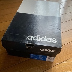 adidasシューズケース　約21.5×31 靴が入っていた箱