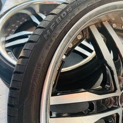 車のパーツ タイヤ、ホイール2本セット１９インチ🛞9jオフセット32です