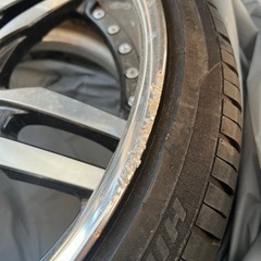 車のパーツ タイヤ、ホイール2本セット１９インチ🛞9jオフセット32です