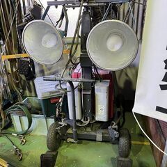 LEDではない投光器