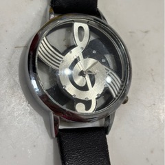 音楽柄　手巻きの腕時計