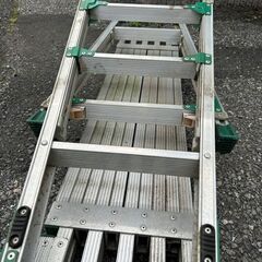 アルインコ VSR-1713FG 伸縮脚付作業台【野田愛宕店】【店頭取引限定 