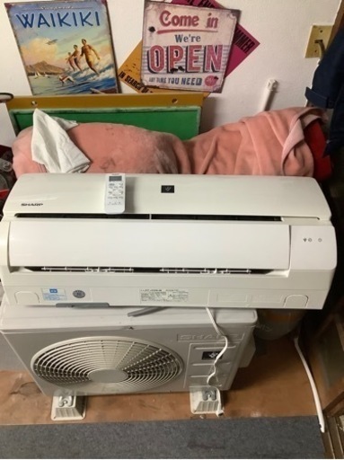 中古品2019年製SHARP六畳用エアコン