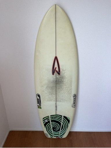 ショートボード 5'6x18’1/16x2’5/16 27L前後 サーフボード 5.3 27L ショートボード 5'6x18'1/16x2'5/16 27L前後