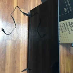 40型テレビ　2024年製
　QRTN-40W2K 　準新品　