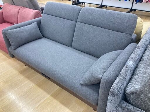 イオンモール常滑店】NITORIの3人掛けソファーです！ 不味 