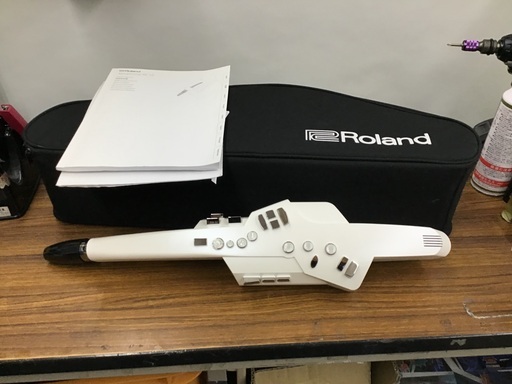 Roland Aerophone AE-10 ウィンドシンセ
