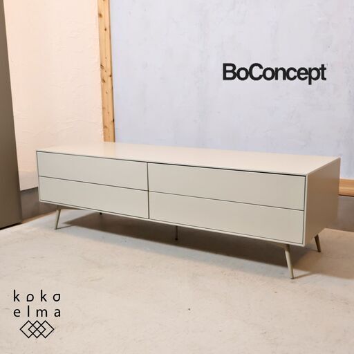 北欧デンマークのブランドBoConcept(ボーコンセプト)のFERMO(フェルモ) テレビボードです。シャープな脚部とエッジの効いたフレームがエレガンスな印象のローボード。上品で高級感のある空間に♪