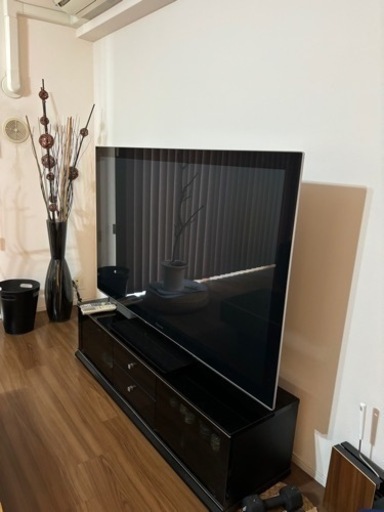 大阪府　取りに来てくださる方　Panasonic 65型　テレビ