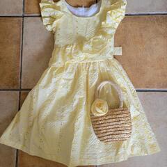 黄色いドレス　サイズ130