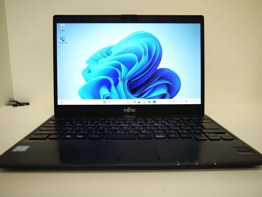 【お渡し済み】富士通 Windows11 13.3型ノートPC 第8世代Corei5 + SSD512GB  + メモリ12GB【メンテナンス済み】（900604）