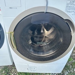 ドラム式洗濯機譲ります。