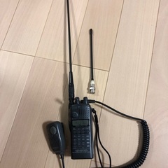 アマチュア430帯ハンディー無線機