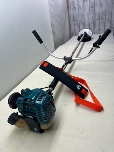 マキタ草刈機(仮払い機)