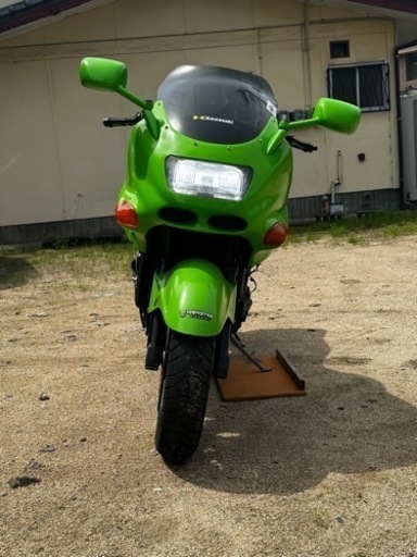 バイク　Kawasaki ZZR1100d